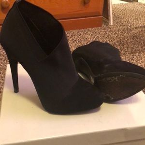 Black Jessica Simpson High Heel Booties